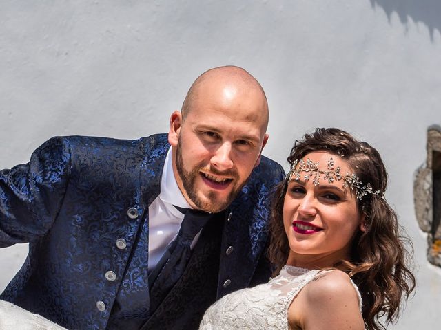 La boda de Víctor y Noelia en Toques, A Coruña 83