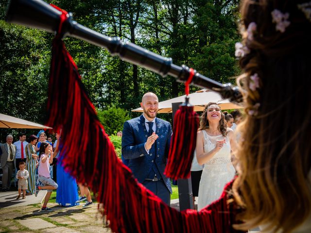 La boda de Víctor y Noelia en Toques, A Coruña 91