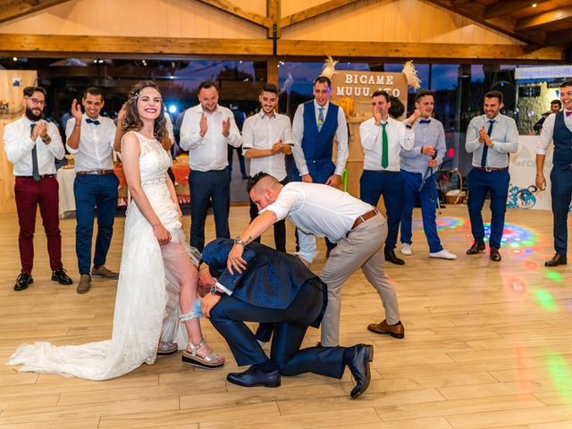 La boda de Víctor y Noelia en Toques, A Coruña 113