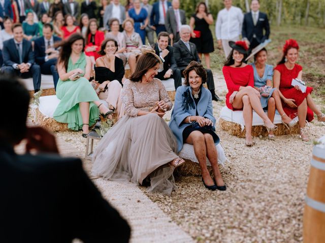 La boda de Manu y Sara en Larrabetzu, Vizcaya 33