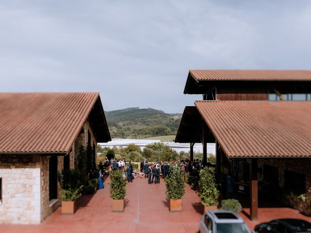 La boda de Manu y Sara en Larrabetzu, Vizcaya 60