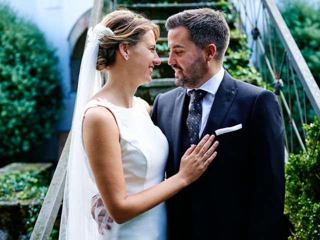 La boda de Carlos y María en Villaverde De Pontones, Cantabria 21