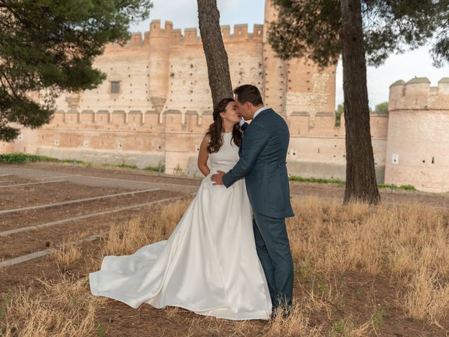 La boda de Miguel y Beatriz en Medina Del Campo, Valladolid 18