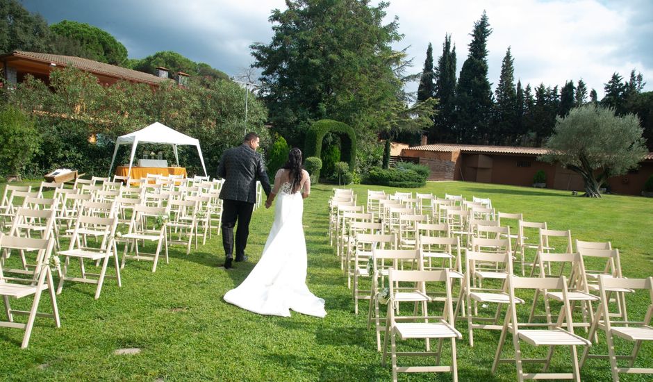 La boda de Raúl y Desi en Barcelona, Barcelona