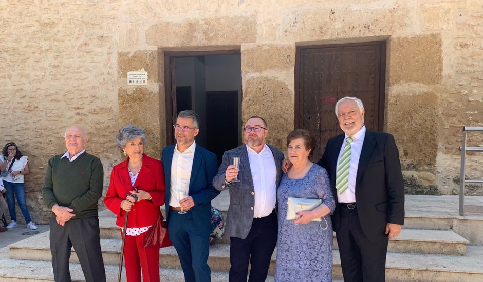 La boda de David y Pedro en Argamasilla De Alba, Ciudad Real