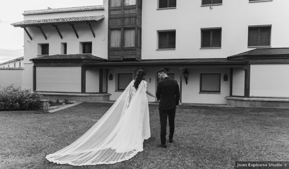 La boda de Javier y Laura en Valencia, Valencia