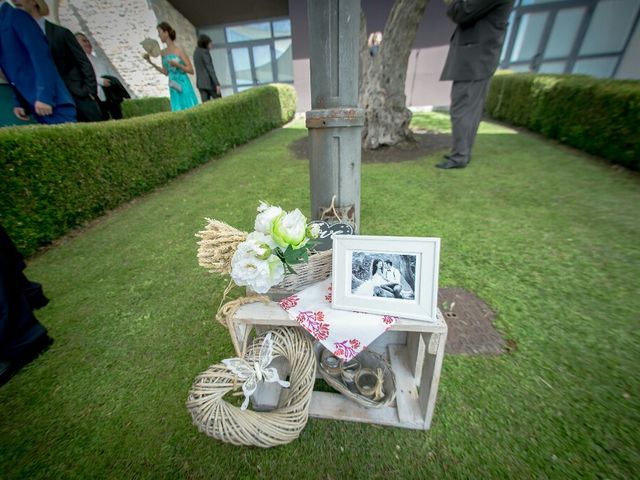 La boda de Borja y Esmeralda en Gorraiz, Navarra 48