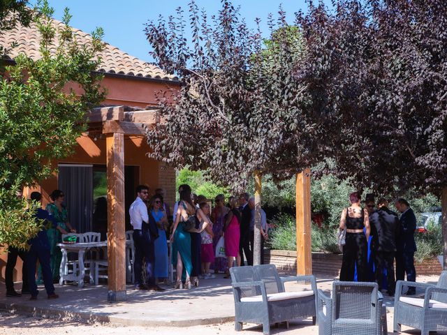 La boda de Patricia  y Esmeralda  en Ivars De Noguera, Lleida 29