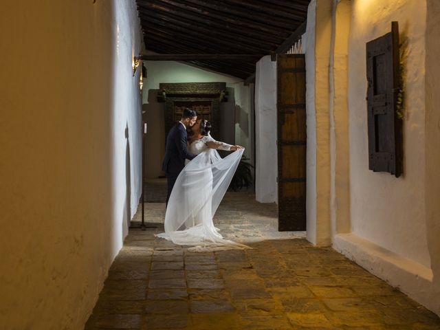La boda de Ezequiel y Lourdes en Alcala De Guadaira, Sevilla 2