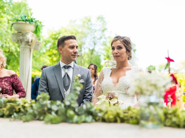 La boda de Borja y Inmaculada en Arganda Del Rey, Madrid 31