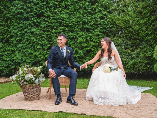 La boda de David y Barbara en Gijón, Asturias 25