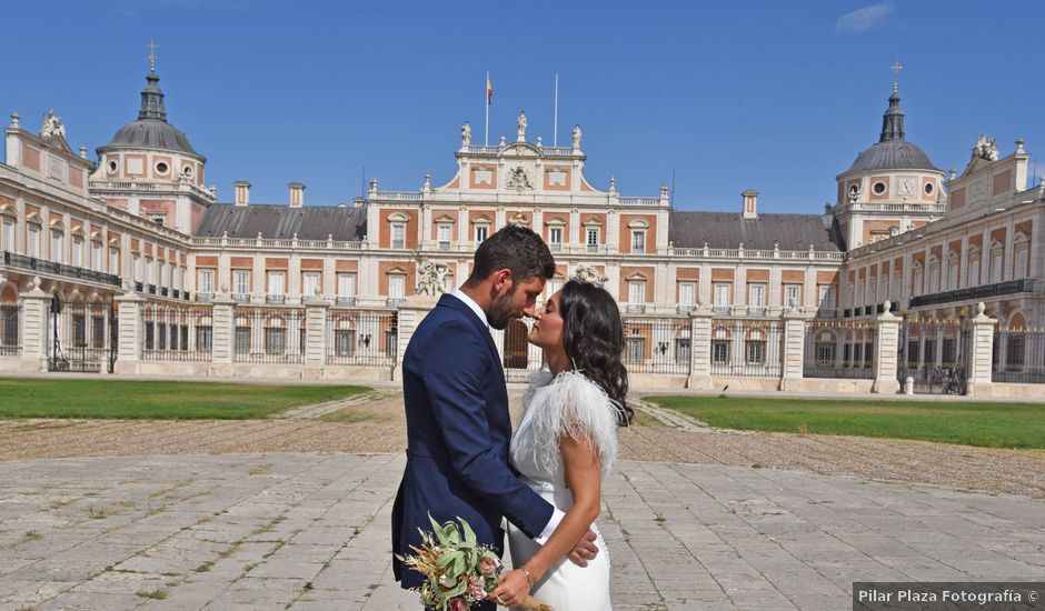 La boda de Juan Carlos y Mª Victoria en Moral De Calatrava, Ciudad Real