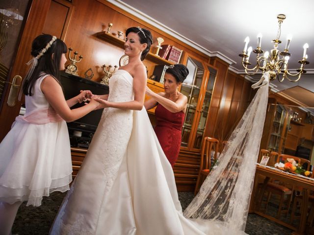 La boda de Javi y Mabel en Teruel, Teruel 9