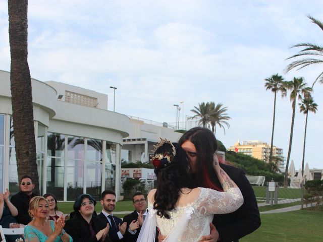 La boda de Jorge Luis y Alice en Málaga, Málaga 1