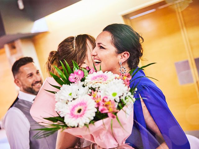 La boda de Gabi y Ana en Castelló/castellón De La Plana, Castellón 56