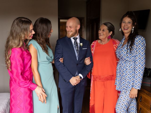 La boda de Chente y María en Naveces, Asturias 35