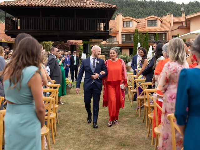 La boda de Chente y María en Naveces, Asturias 39