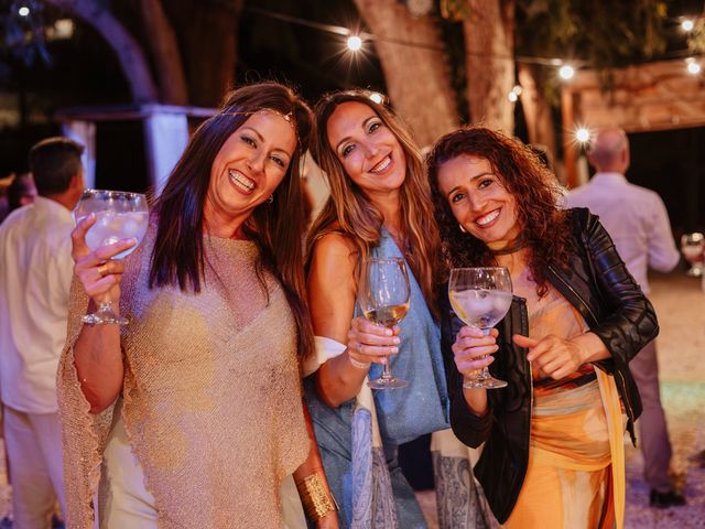 La boda de Cesar y Carolina en La/villajoyosa Vila Joiosa, Alicante 24