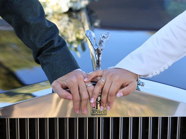 La boda de Toni y Ouissal en El Bruc, Barcelona 14