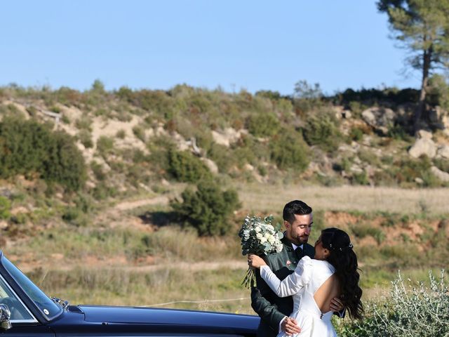 La boda de Toni y Ouissal en El Bruc, Barcelona 16