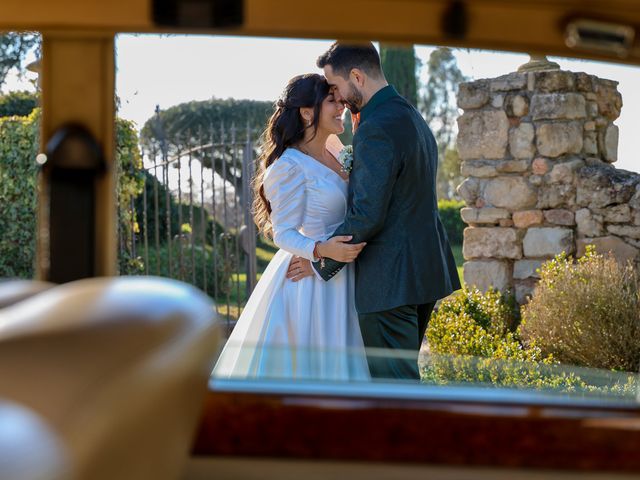 La boda de Toni y Ouissal en El Bruc, Barcelona 17