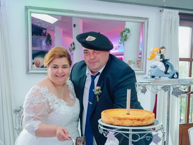 La boda de Jonatan  y Teresa en Bilbao, Vizcaya 1