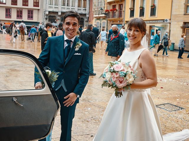 La boda de David y Bea en Cabueñes, Asturias 34