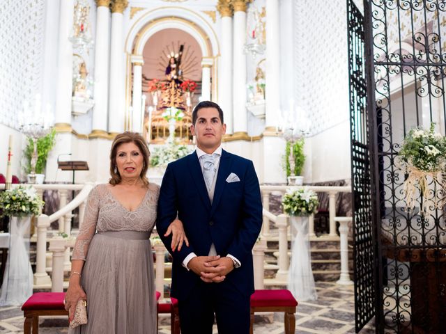 La boda de David y Carmen en Burguillos Del Cerro, Badajoz 20