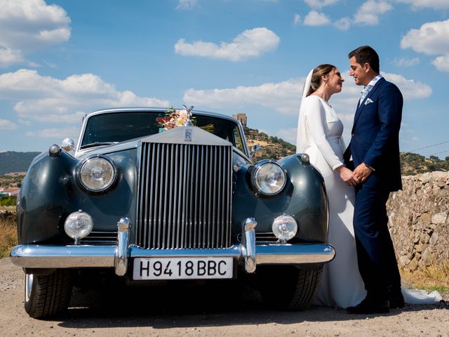 La boda de David y Carmen en Burguillos Del Cerro, Badajoz 40