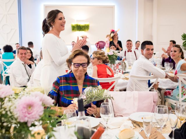 La boda de David y Carmen en Burguillos Del Cerro, Badajoz 50