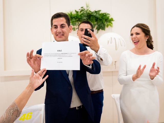 La boda de David y Carmen en Burguillos Del Cerro, Badajoz 53