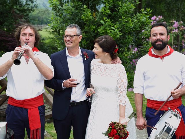 La boda de Ángel y Marisa en Ruente, Cantabria 15
