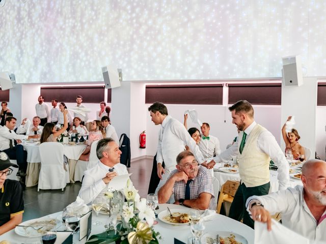 La boda de Albert y Jordi en El Vendrell, Tarragona 37