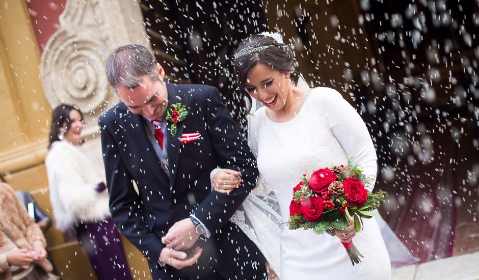 La boda de Marta y Jose en Sevilla, Sevilla