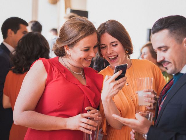 La boda de Juan y Luz María en Alcala De Guadaira, Sevilla 116