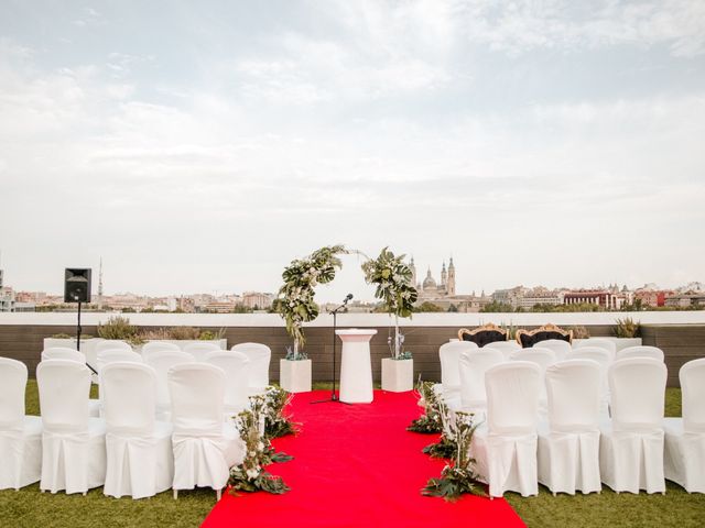 La boda de Adrián  y Veronica en Zaragoza, Zaragoza 2