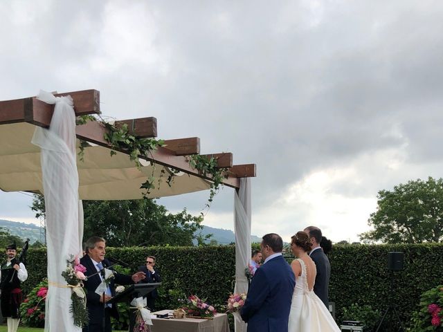 La boda de Miguel y Bárbara en Villaviciosa, Asturias 25