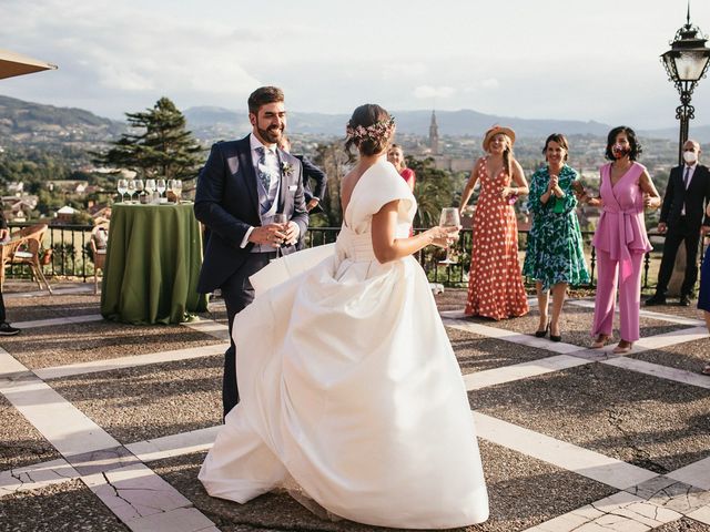 La boda de Ástor y Carmen en Gijón, Asturias 35