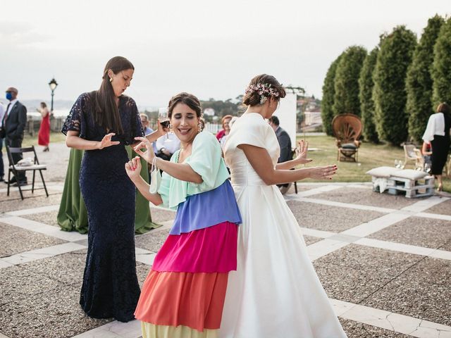 La boda de Ástor y Carmen en Gijón, Asturias 44
