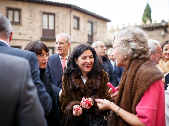 La boda de Adrian y Paula en Toledo, Toledo 90