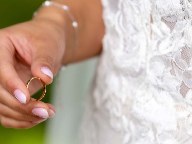 La boda de Cristian y Bea en Castro De Rei (Castro De Rei), Lugo 20