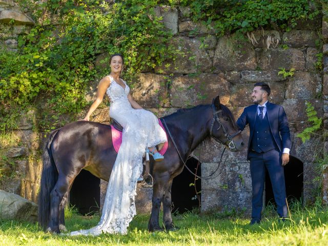 La boda de Cristian y Bea en Castro De Rei (Castro De Rei), Lugo 27