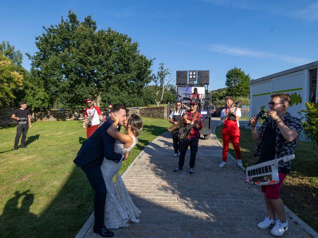 La boda de Cristian y Bea en Castro De Rei (Castro De Rei), Lugo 36