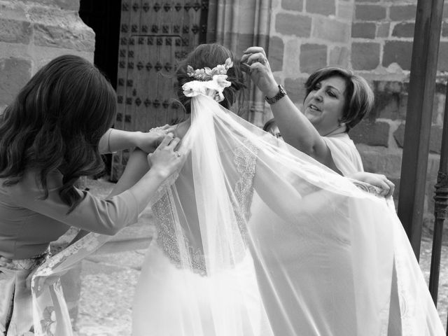 La boda de Antonio y Almudena en Bailen, Jaén 23