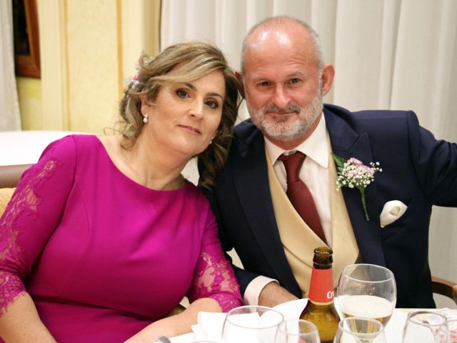 La boda de Antonio y Almudena en Bailen, Jaén 35