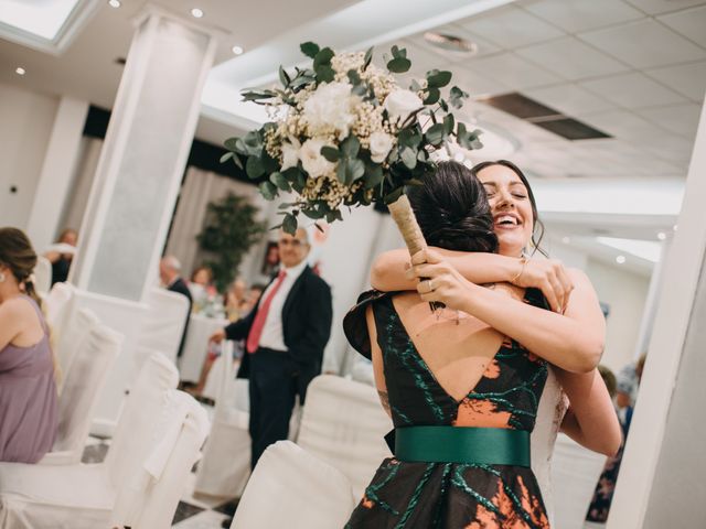 La boda de Mari Fe y Francis en Torredonjimeno, Jaén 12