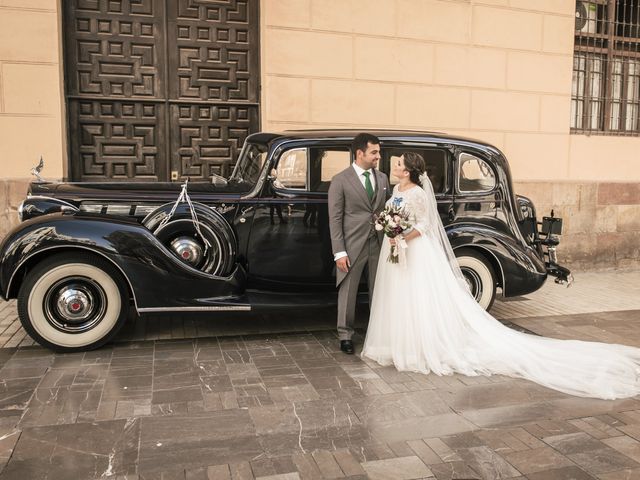 La boda de Fernando y Raquel en Málaga, Málaga 111