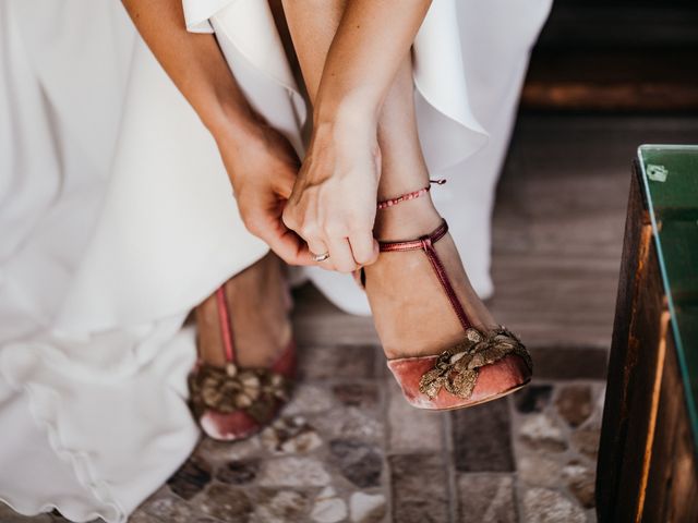 La boda de Carlos y Isabel en Torreperogil, Jaén 30