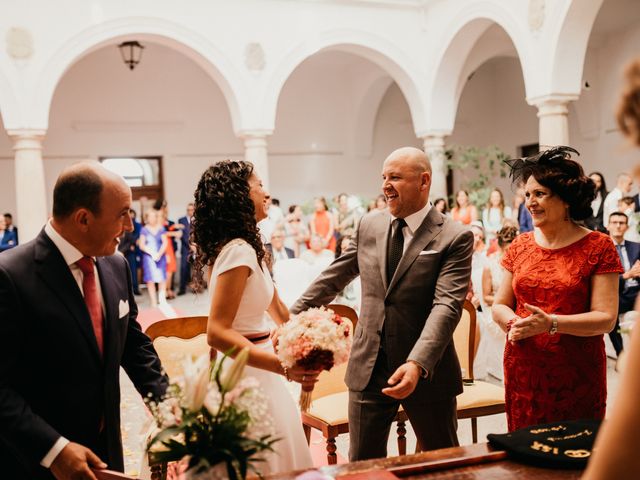 La boda de Carlos y Isabel en Torreperogil, Jaén 88