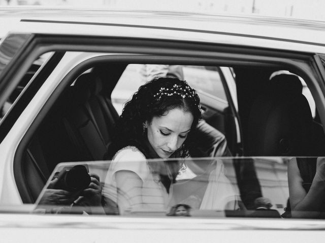 La boda de Carlos y Isabel en Torreperogil, Jaén 101